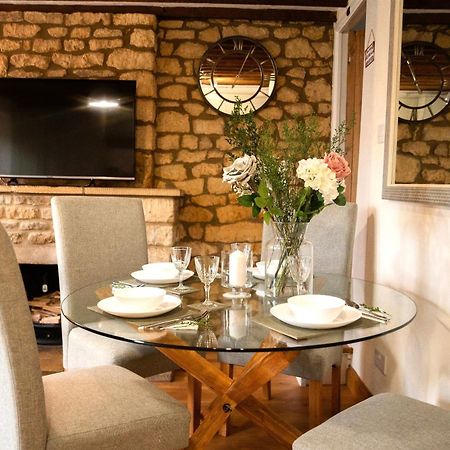 2 Bedroom Charming & Luxury Malt Cottage, Garden, Netflix, Free Parking Bourton-on-the-Water Exterior foto
