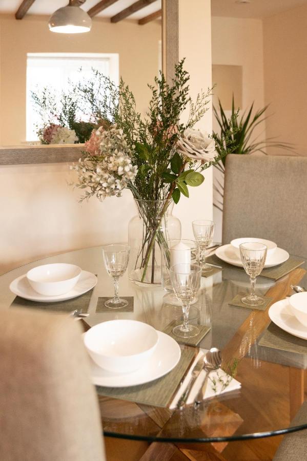 2 Bedroom Charming & Luxury Malt Cottage, Garden, Netflix, Free Parking Bourton-on-the-Water Exterior foto
